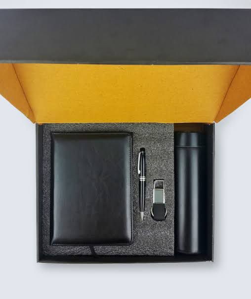 Custom 4-Piece Executive Gift Set – All-Black Office Kit